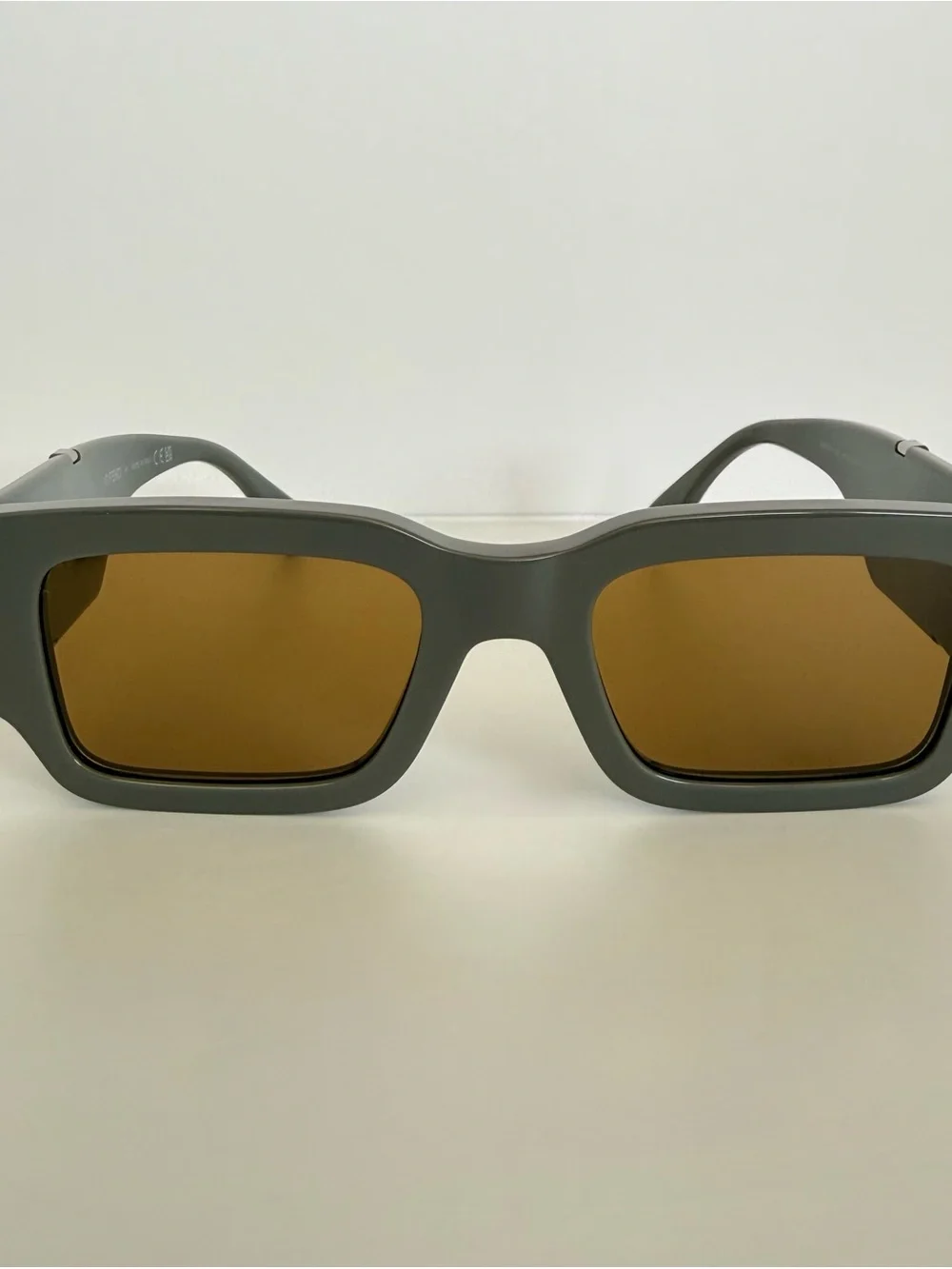 NEW!!! Fendi men sunglasses FE40131I 20E Authentic
